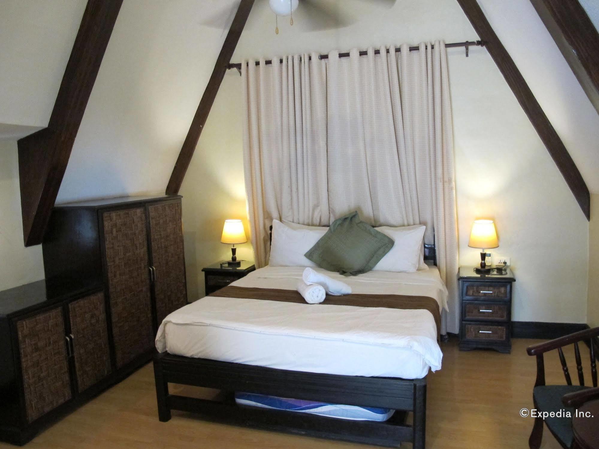 Utopia Resort & Spa Puerto Galera Kültér fotó