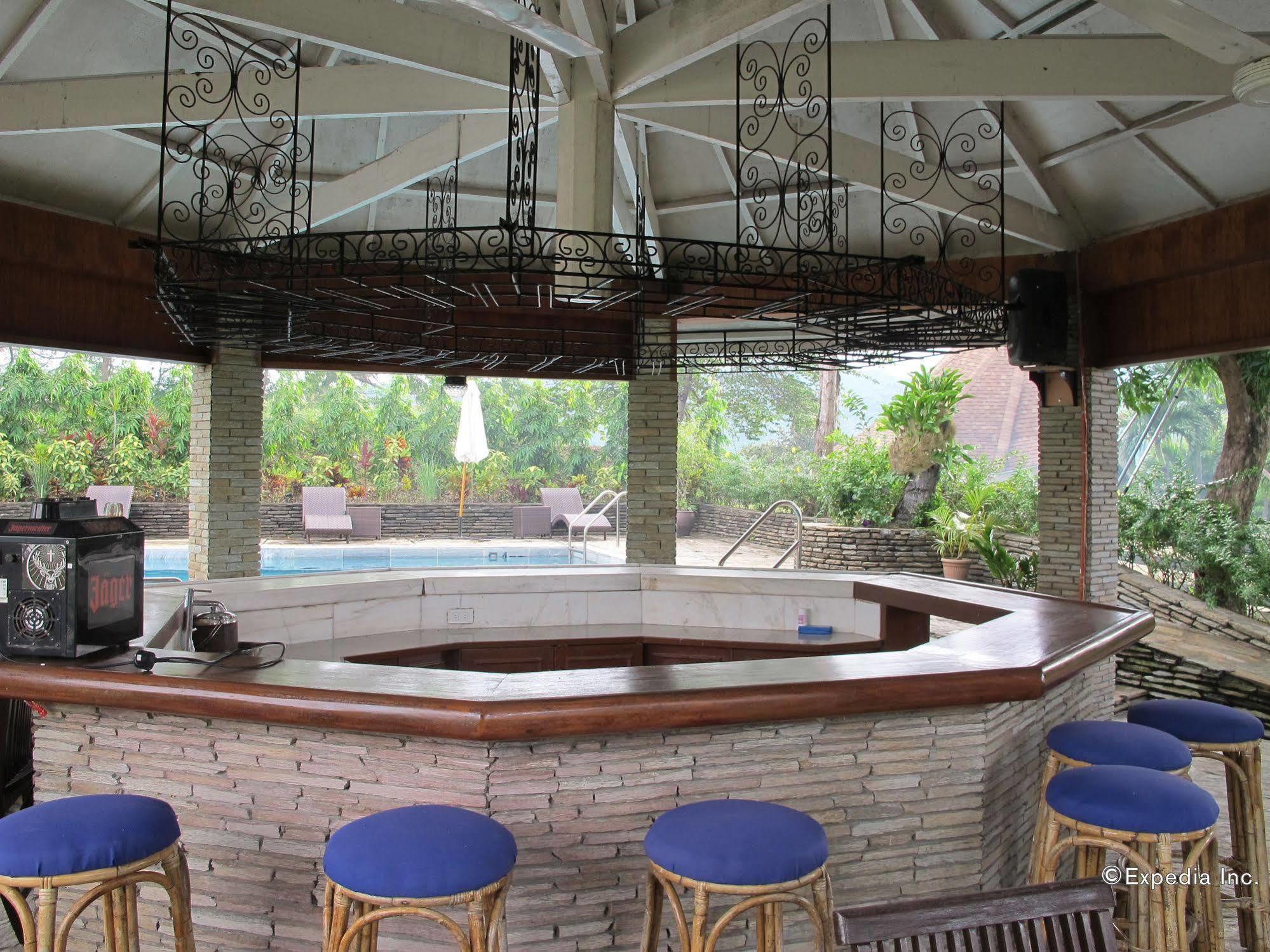 Utopia Resort & Spa Puerto Galera Kültér fotó