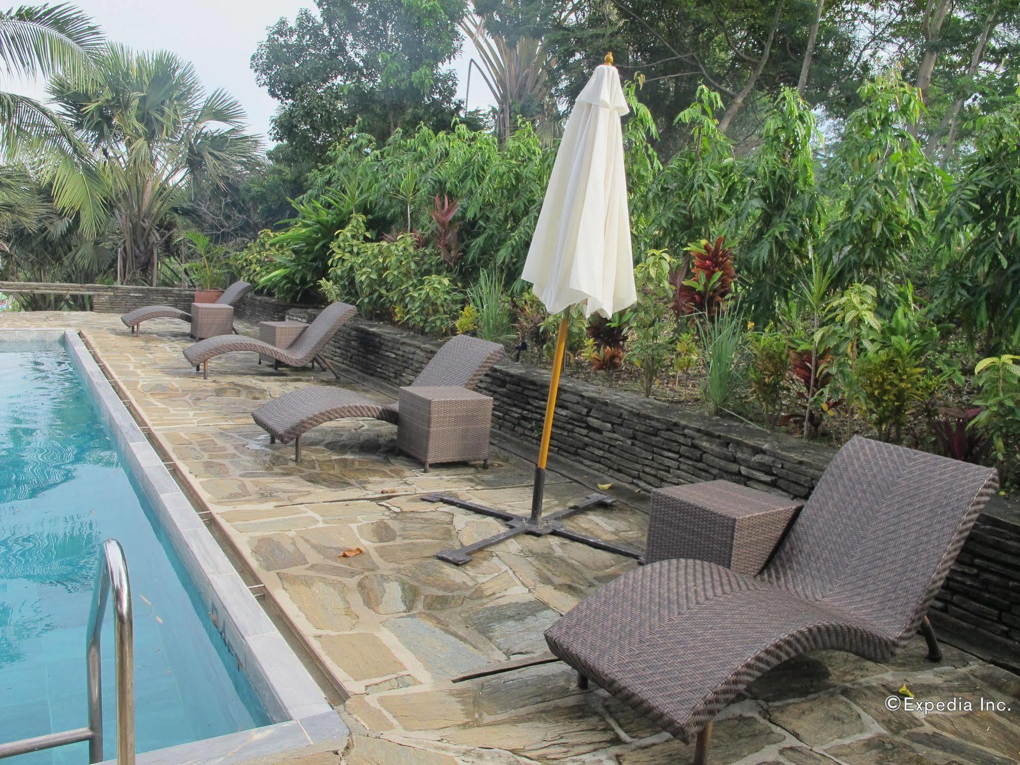 Utopia Resort & Spa Puerto Galera Kültér fotó